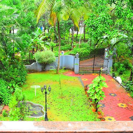 Ben'S Villa Kannur ! Ngoại thất bức ảnh